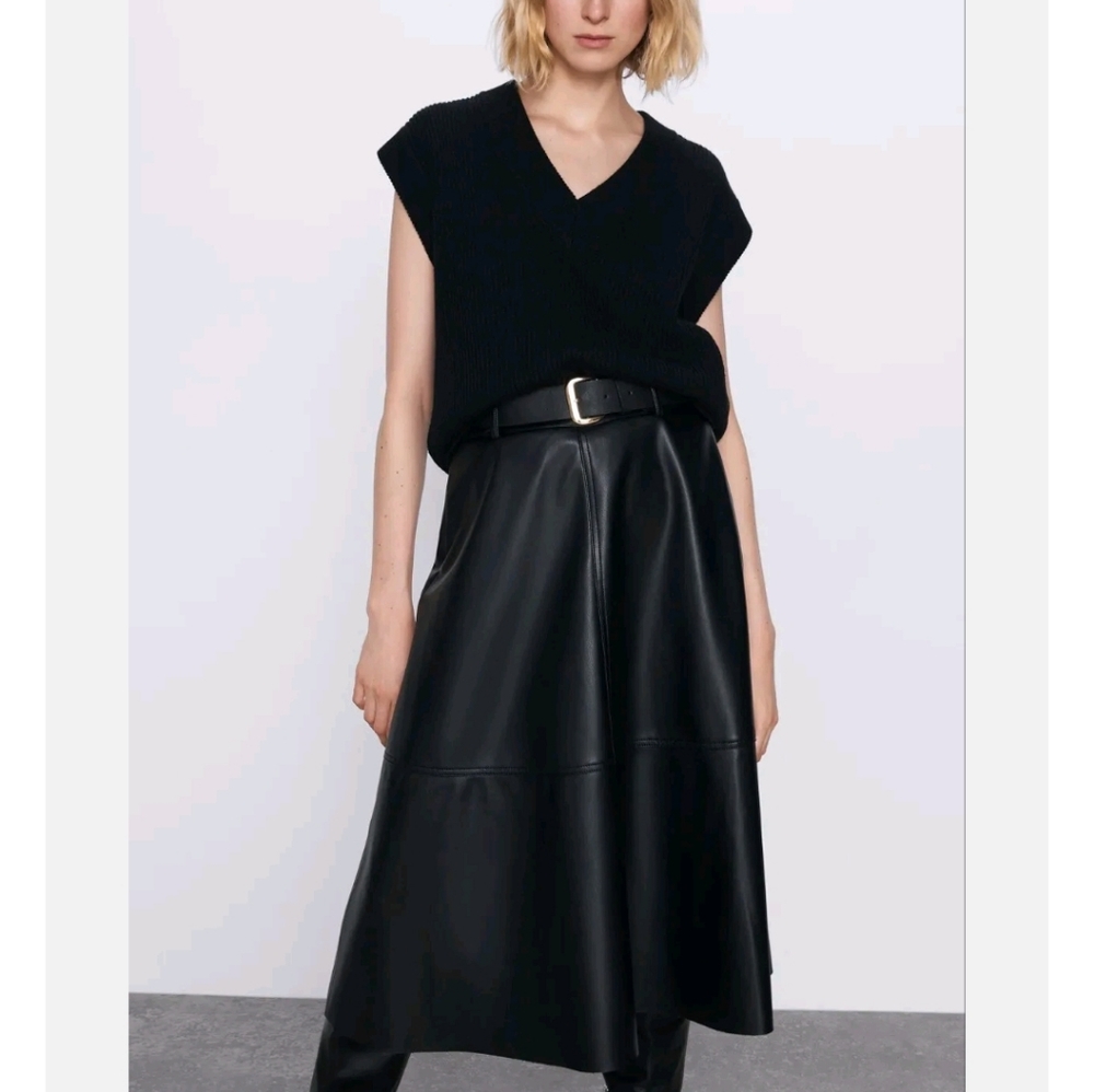 Zara Belted Black Faux Leather Vegan Midi A Line Skirt Medium